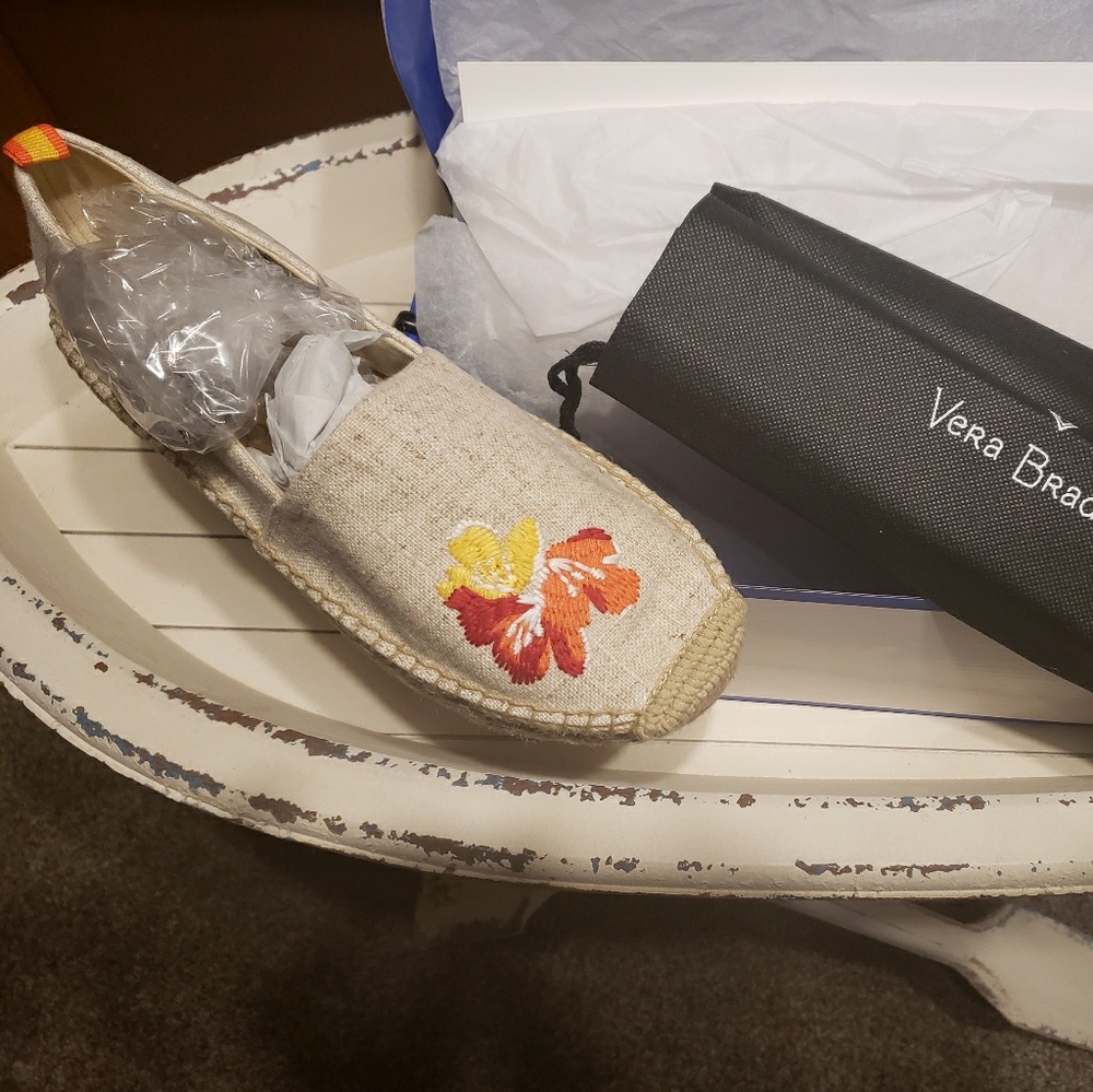 Vera Bradley Espadrilles 6 7 9